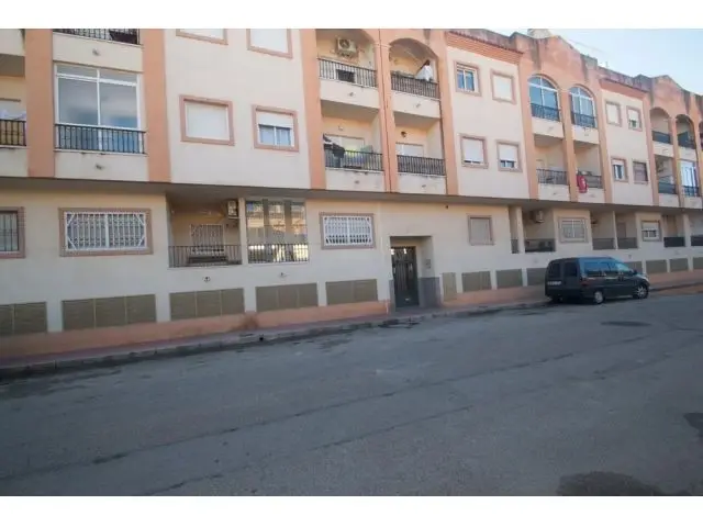 Apartamento en San Isidro 3 Dormitorios 81m2 Reformado