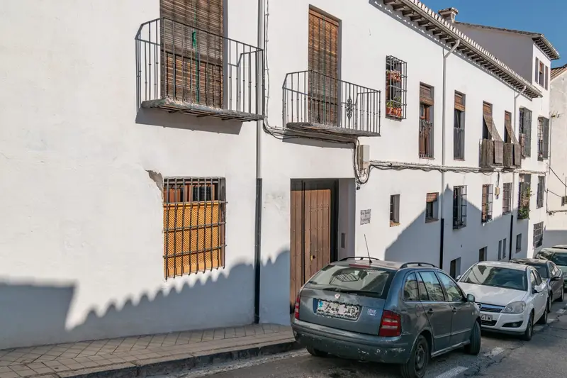 Apartamento con Patio en Albaicin Granada Ideal Inversores