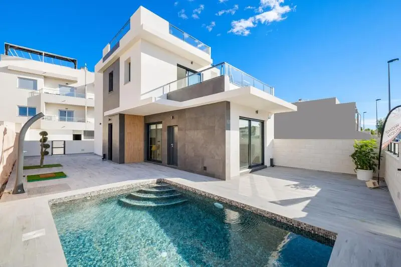 Pareado 3 Dormitorios Benijofar Piscina Privada