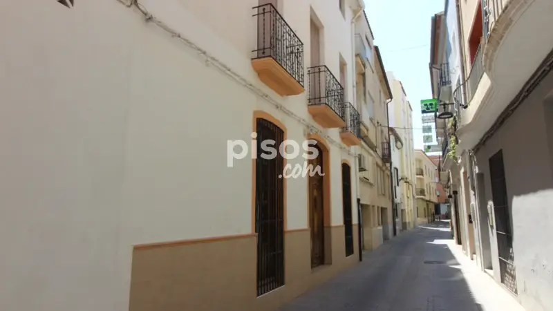 Casa adosada en venta en Pego