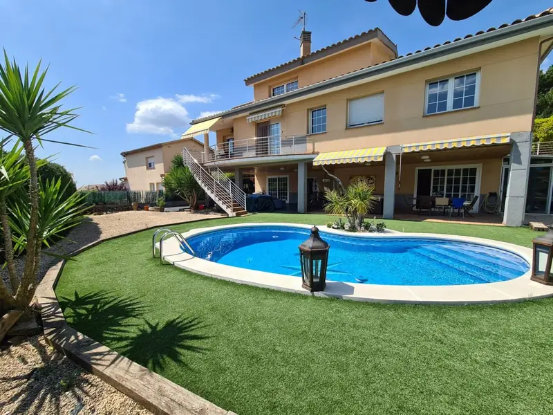 Chalet en Can Barri Bigues i Riells Barcelona