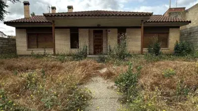 Chalet en Venta en Lalueza Los Monegros