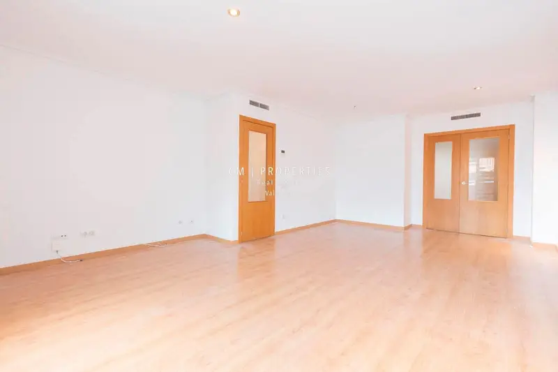 Atico en venta en Alboraya con vistas al mar y piscina