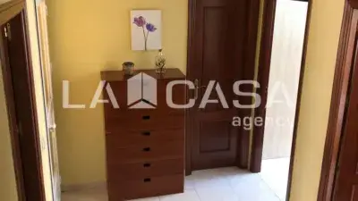 Casa familiar en Alcalá de Guadaira cerca del centro