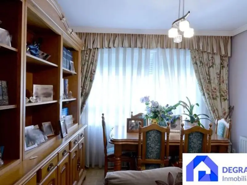 Alquiler Piso 3 Dormitorios Oviedo Asturias Garaje Trastero