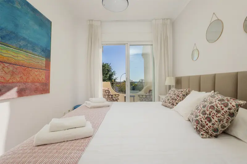 Casa Villa 3 Dormitorios Alquiler Costabella Marbella