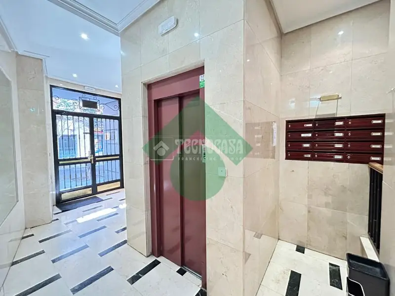 Local Comercial en Villaverde Alto 72m2 Oficina o Vivienda