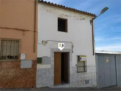 Casa en Rute para reformar cerca del centro