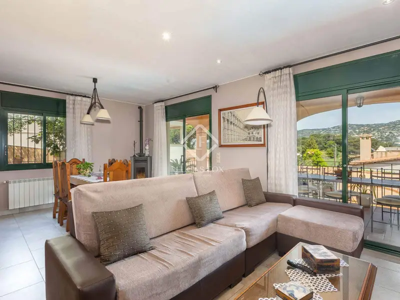 Chalet con Piscina en S Agaro Costa Brava