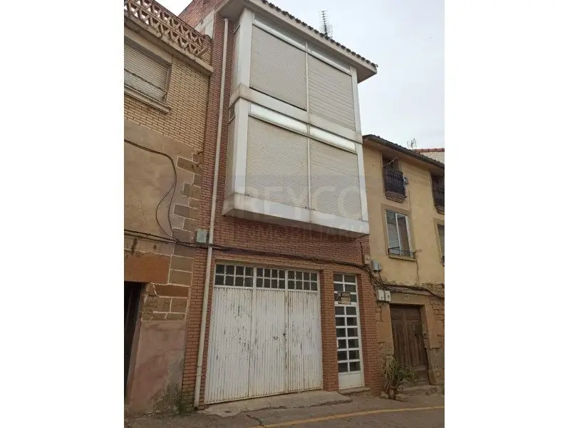 Venta Local comercial en Cenicero - Ref: 12684
