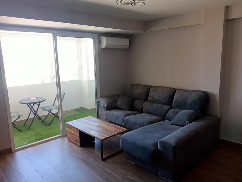Piso Reformado 94m2 3 Dormitorios Sevilla