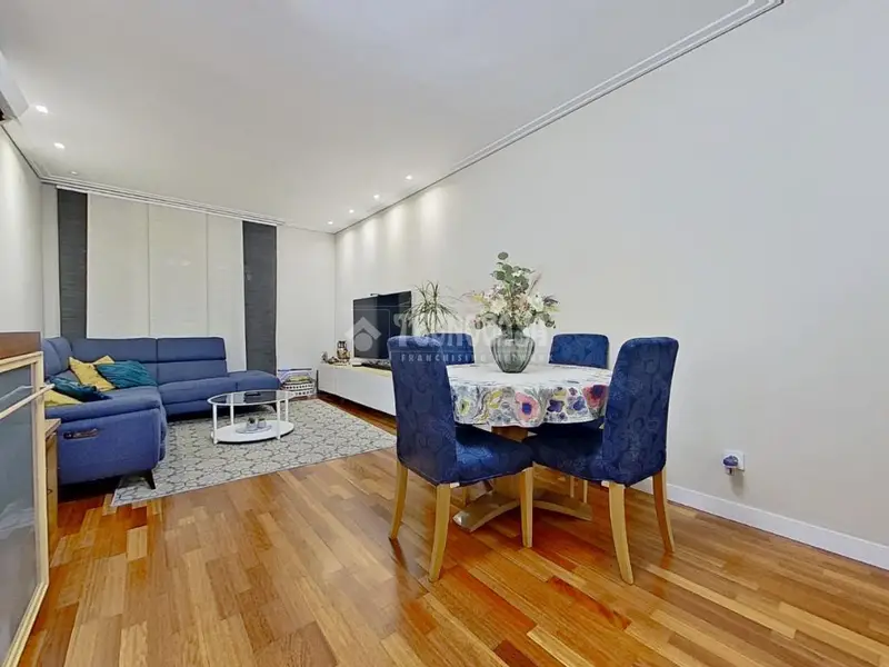 Piso en venta en Barberà Del Vallès