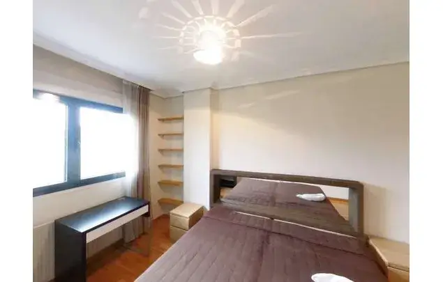 Alquiler piso 2 dormitorios 97m2 Madrid