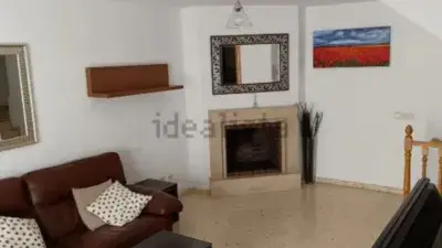 Adosado en Alquiler Rocafort 2 Dormitorios Amueblado