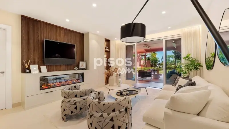 Apartamento de Lujo en Nueva Milla de Oro Junto a la Playa