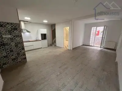 Casa Adosada Reformada 89m2 Bouzas Vigo
