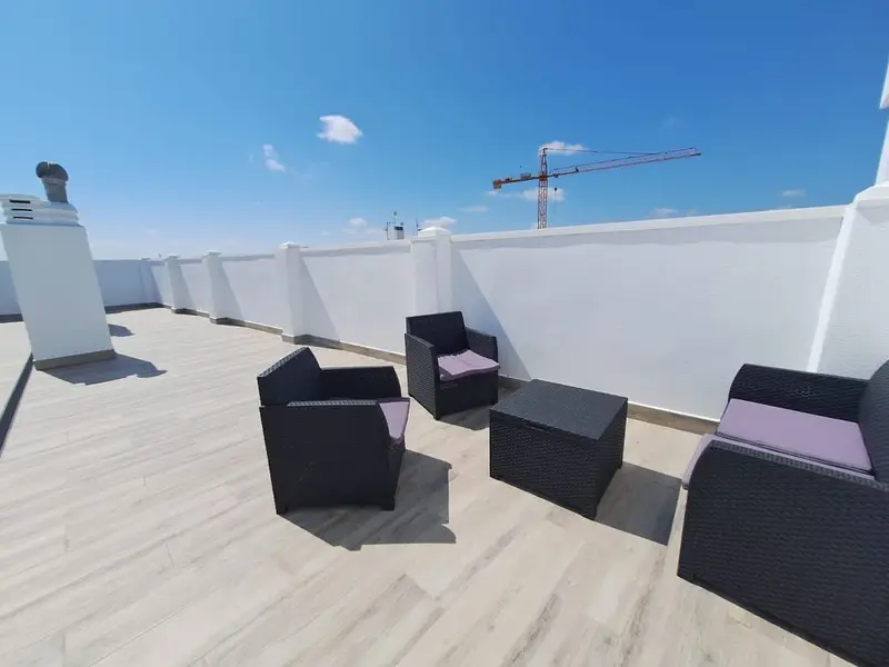 Apartamento Reformado en Torrevieja 2 Dormitorios Cerca de la Playa