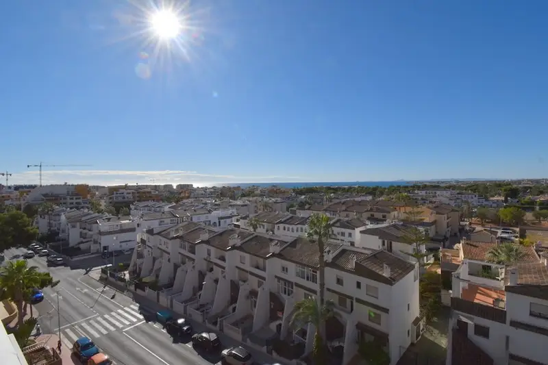 Apartamento en Punta Prima 3 dormitorios 2 baños cerca de la playa