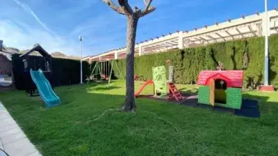 Casa adosada en venta en Paseo del Deporte, 1