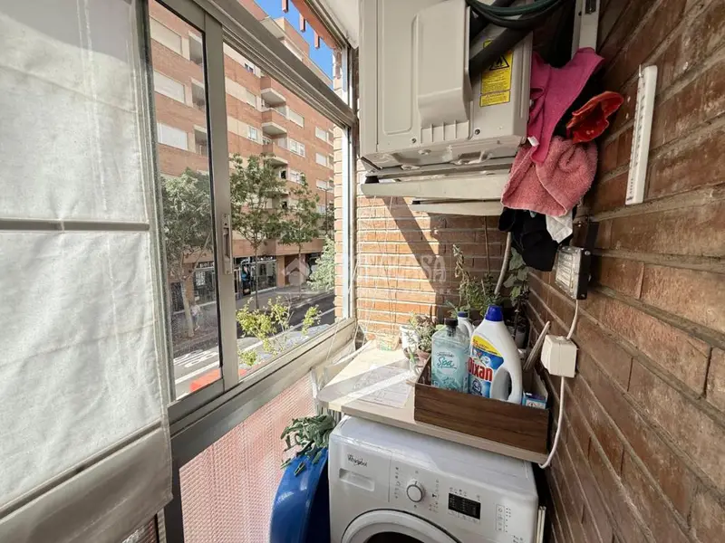 Piso Reformado en Venta Arrabal 71m2 Garaje Ascensor