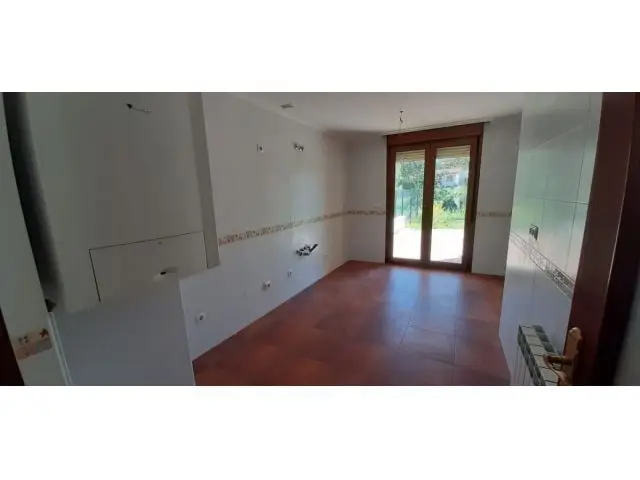 Chalet Pareado en Venta en Urbanizacion Privada con Piscina