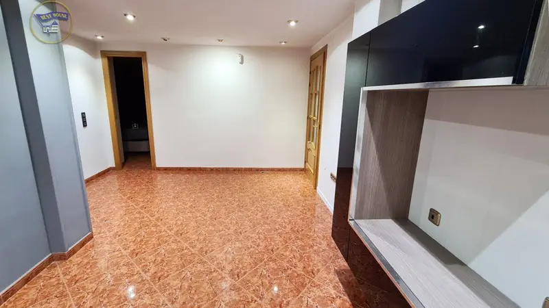 Venta Piso de 3 habitaciones en Centro, Rubi - Ref: 630464