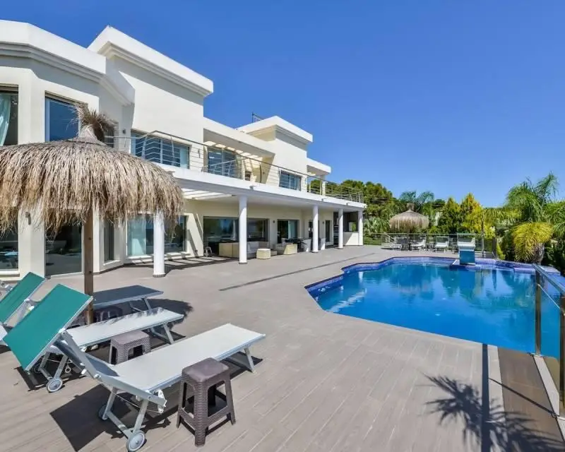 Villa de Lujo en Benissa con Vistas al Mar