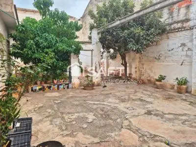 Casa en las Casas de Bárcena en un solar de 338m2