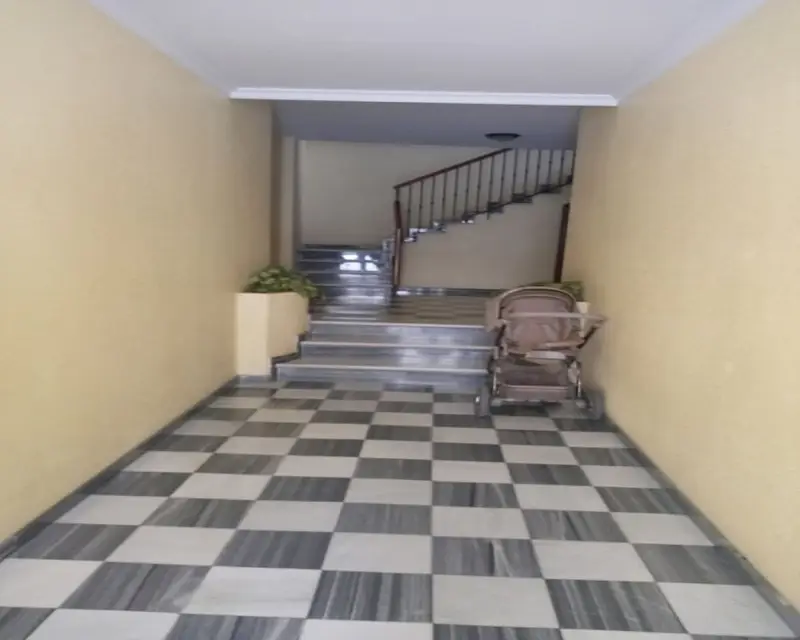 Piso 176m2 3 habitaciones 2 baños Benalúa Granada