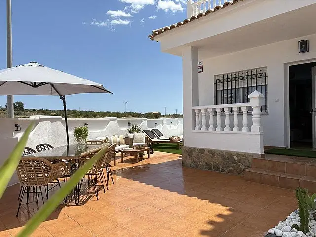 Villa 3 Dormitorios Sucina Piscina Vistas Campo Renovada