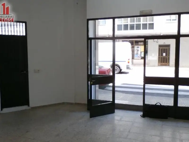 Alquiler Local Comercial 80m2 Orense O Vinteun