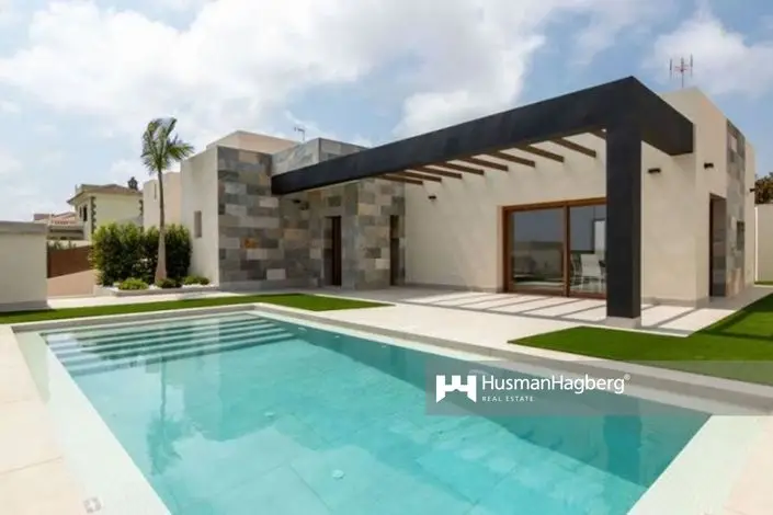 3 Bed Townhouse for sale