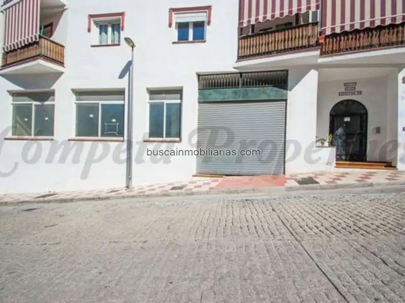 Local Comercial en Venta Cómpeta 190m2