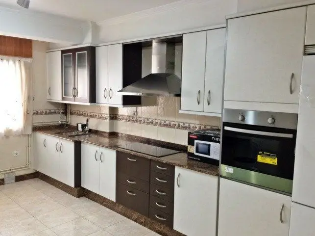 Venta Piso 4 habitaciones Arteixo Inversor Alquilado