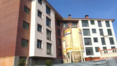 Casa en Los Corrales de Buelna Obra Parada Gran Oportunidad