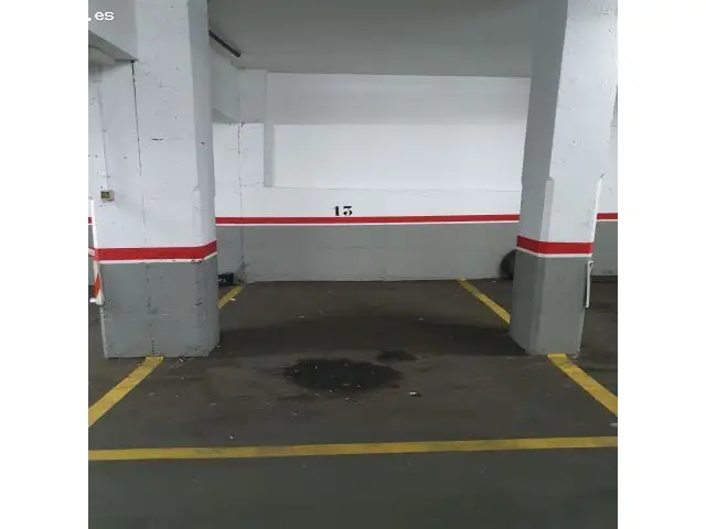 Plaza Parking Sagrada Familia Coche Moto