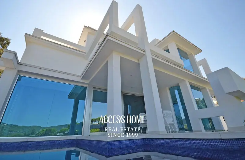 Chalet de Lujo en Alella Barcelona 596m2 Piscina Gimnasio Vistas