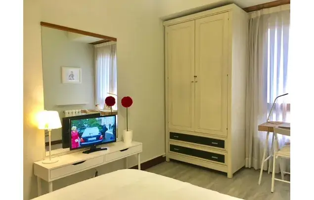 Rent a room of 150 m² in Bilbao