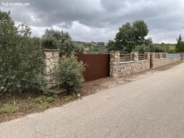 Parcela Llana con Vistas en Urbanizacion Nueva Sierra de Altomira