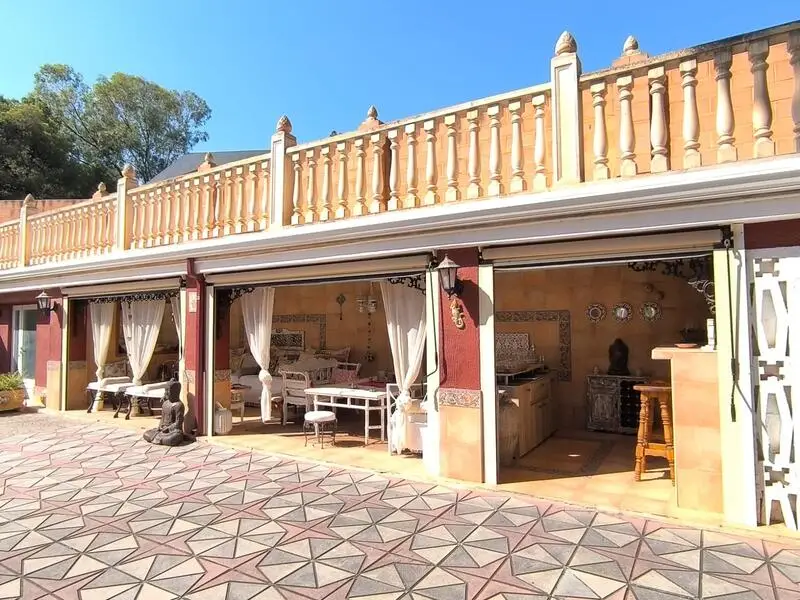Villa de Lujo en Monóvar 4 Dormitorios 4 Baños Piscina