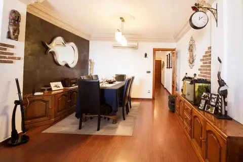 Piso de 3 Dormitorios en venta Los Montesinos, España