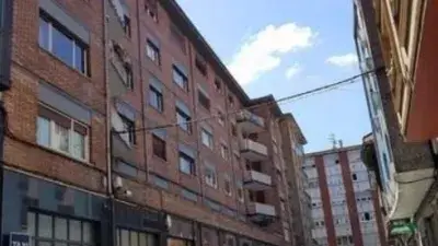 Piso 4 habitaciones Sama de Langreo Asturias