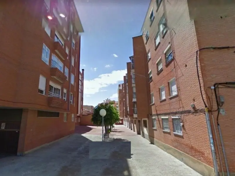 venta Garaje en Palencia, Palencia Provincia (RQJ-10145)- Globaliza