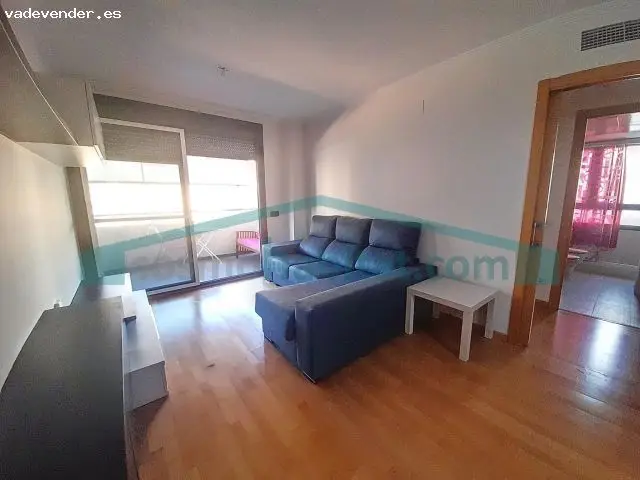 Piso en Alquiler La Pobla de Vallbona con Piscina y Garaje
