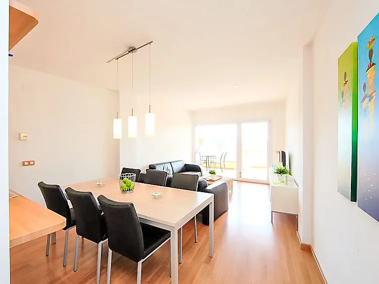 Apartamento 3 Dormitorios Palau-Saverdera