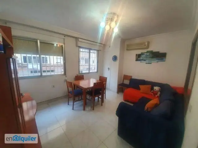Piso en Isla Chica Huelva para Estudiantes y Trabajadores Temporales