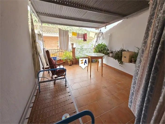 Casa en Venta Vinuela 2 Dormitorios 2 Baños