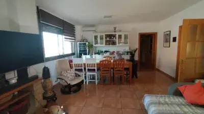 Casa Moderna en Venta en Masquefa con Piscina y Jardin
