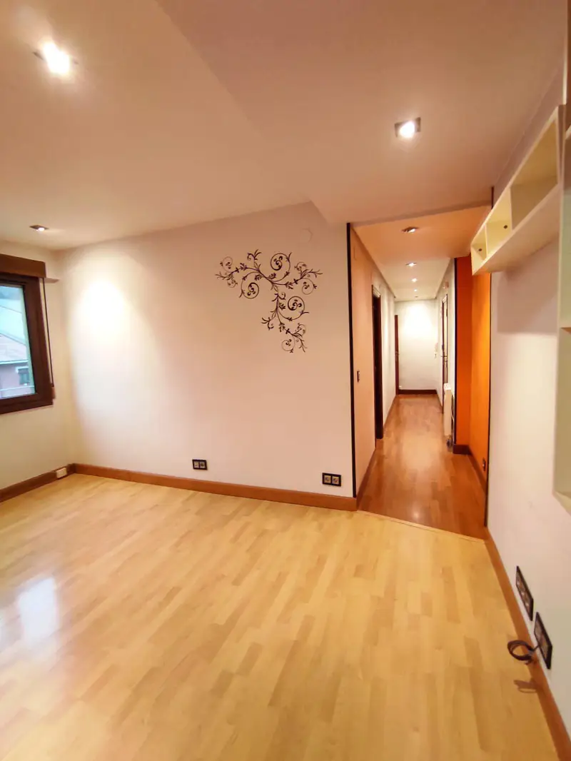 Piso en Venta Eibar 2 Dormitorios Exterior Luminoso