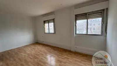 Piso en venta en Cisterniga